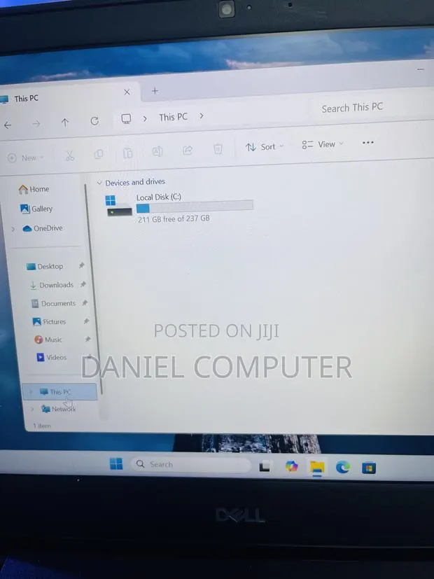 Laptop Dell Latitude 3400 8GB Intel Core i7 SSD 256GB · Photo 1