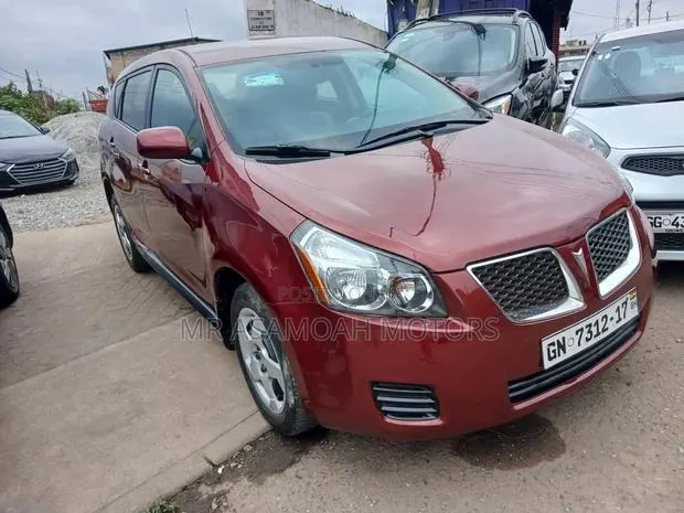Pontiac Vibe 1.8L 2010 Red · Photo 1