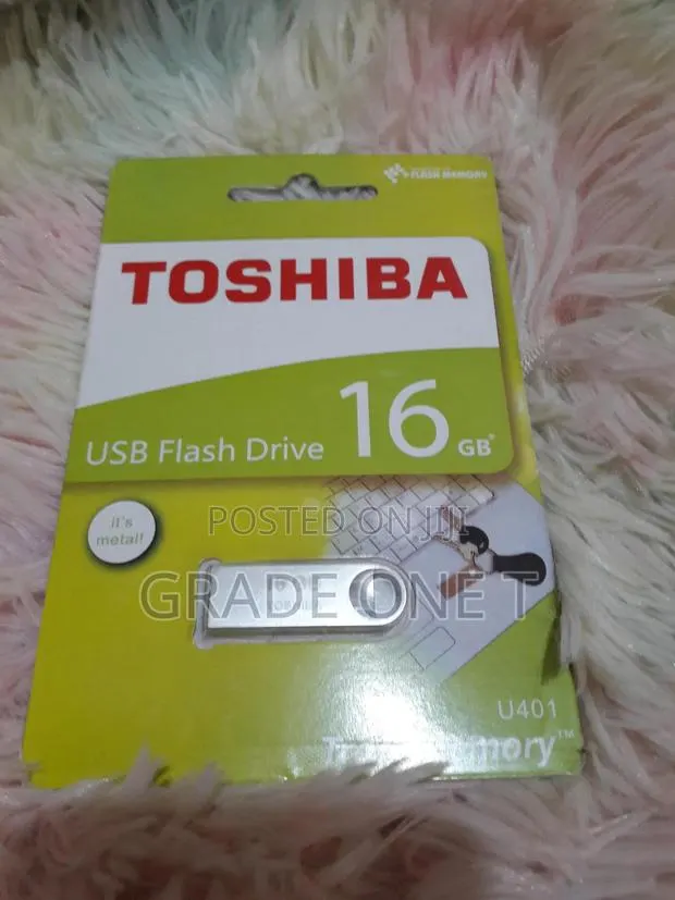 Usb Flash Drive 16gb · Photo 1
