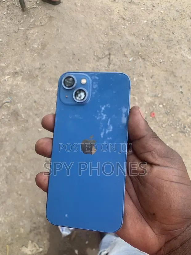 Apple iPhone 13 128 GB Blue · Photo 1