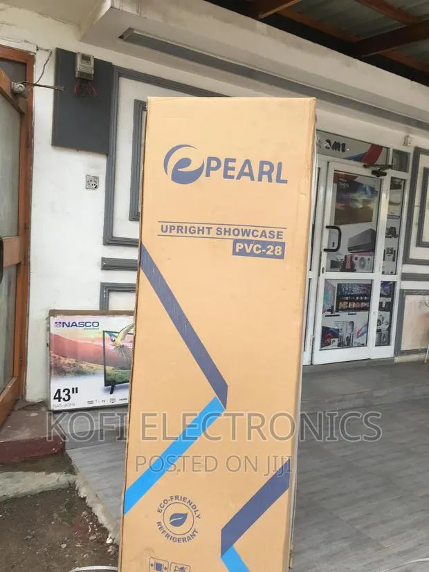 On Casters- Pearl PVC-28 Display Fridge (Beverage Cooler) · Photo 1