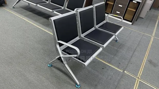 3-Seater Waiting Room Bench/Chair · Photo 1