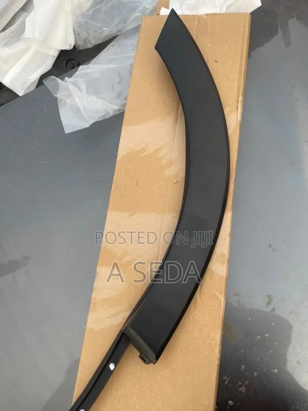 Honda CRV 2023 2024 2025 2026 Door Arch Moulding.I Have All Honda Part · Photo 1