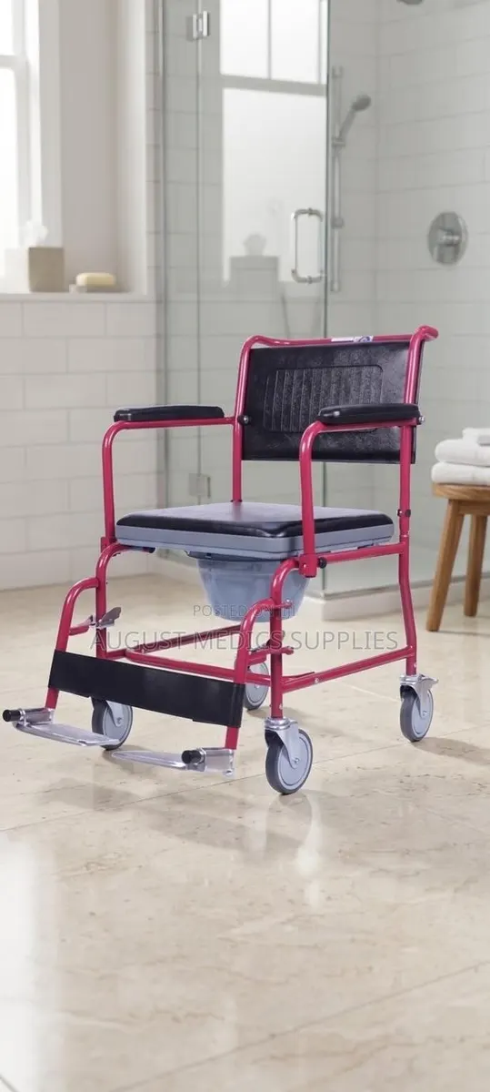 Commode Chair With Wheels · Photo 1