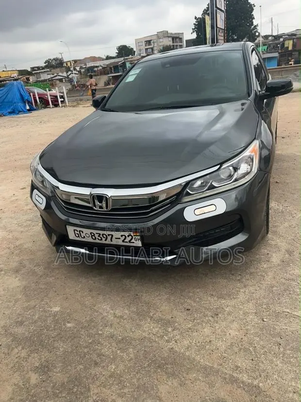 Honda Accord Sport 4dr Sedan FWD (2.4L 4cyl 2A) 2016 Gray · Photo 1