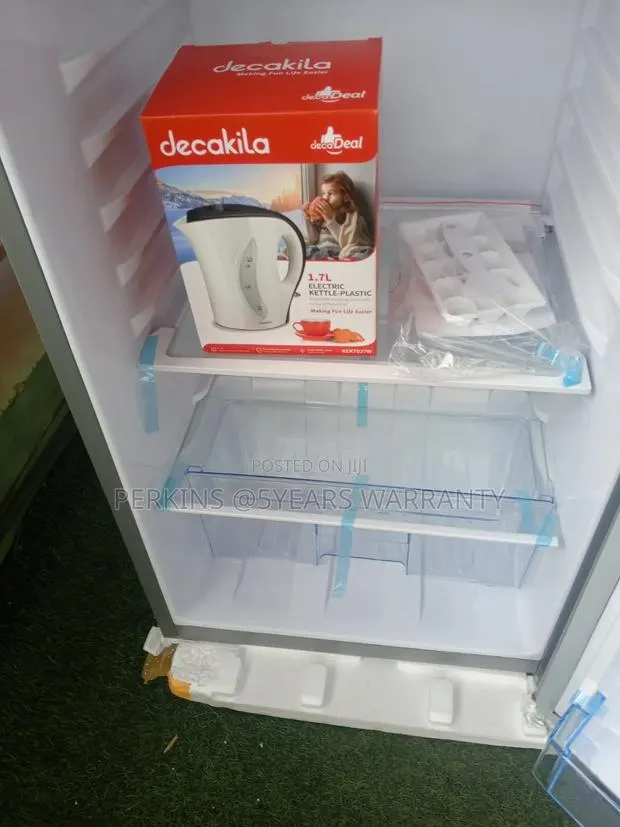 Quick Chilling Refrigerator H a 250L Refrigerator · Photo 1