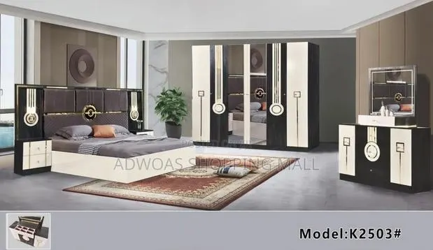Executive Luxury Bedroom Set · Photo 1