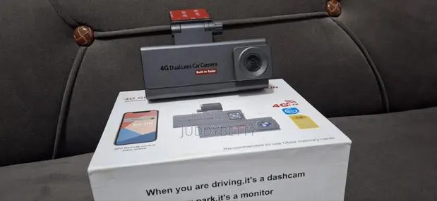 4G Dash Cam With GPS · Photo 1