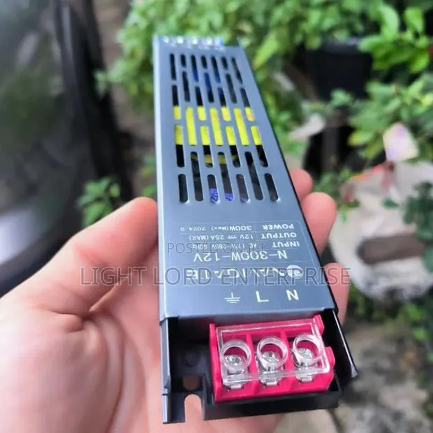 Camera / Led Light Power Supply 24v · Photo 1