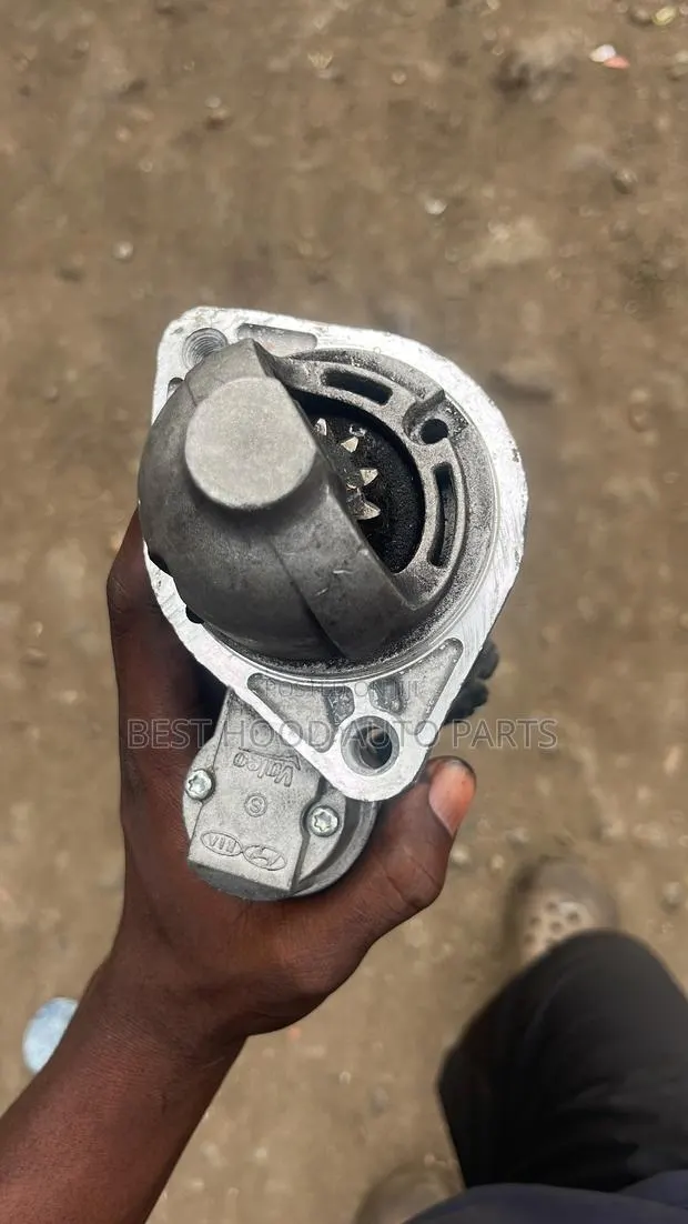 Elantra Starter · Photo 1