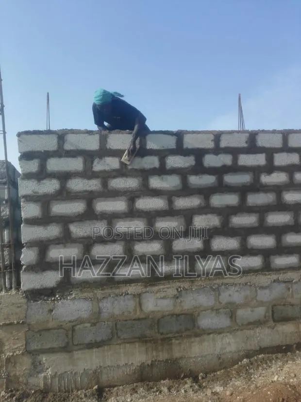 Professional Mason Warehouse Building · Photo 1