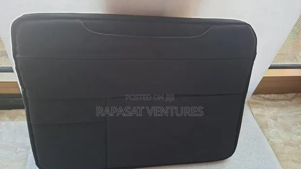 Laptop Sleeve Bag With Handle for 14.6" 15.6"(black 1 Side Zip) · Photo 1