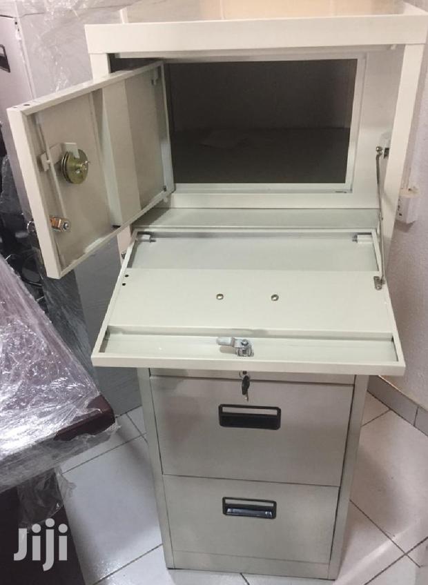 File Metallic Cabinet With Safe · Photo 1