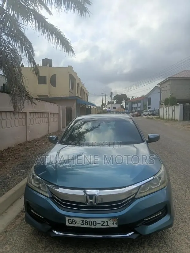 Honda Accord EX 2dr Coupe FWD (2.4L 4cyl 2A) 2017 Green · Photo 1
