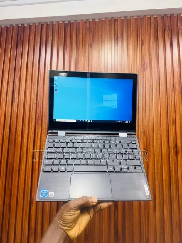 Laptop Lenovo 300e 4GB Intel Core i5 SSD 128GB · Photo 1