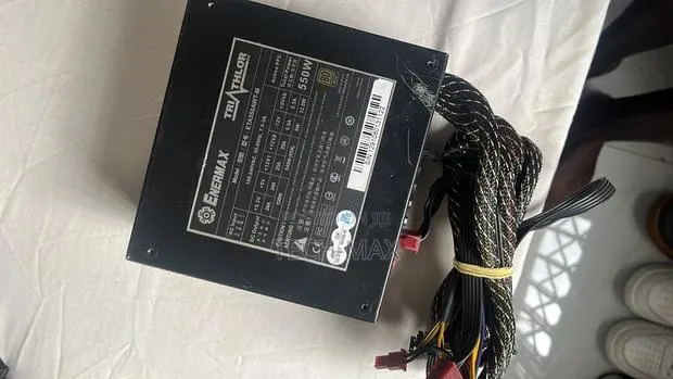 550 Watts Psu · Photo 1