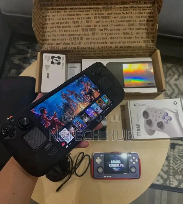Steam Deck Old With Games · Photo 1