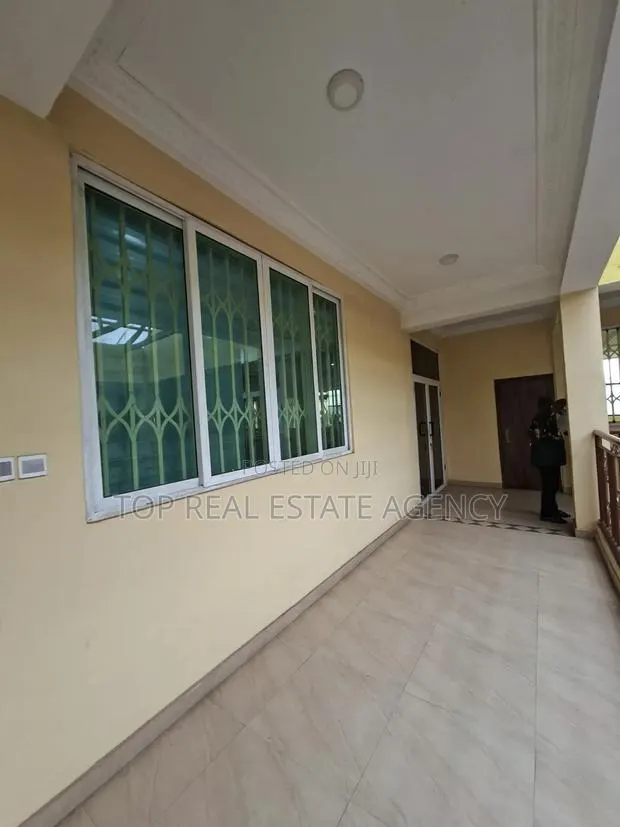 Office Space for Rent at Done , K. Boat · Photo 1