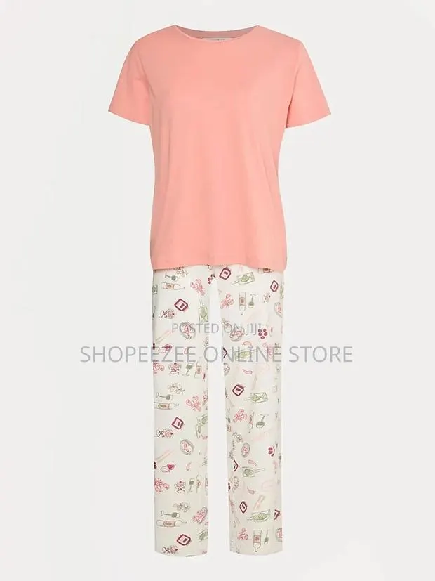 Ladies Coral Dinner Short Sleeve Pyjamas · Photo 1