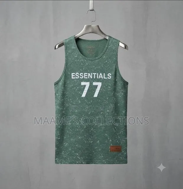 Men’s Sleeveless Tank Top – Casual Wear · Photo 1