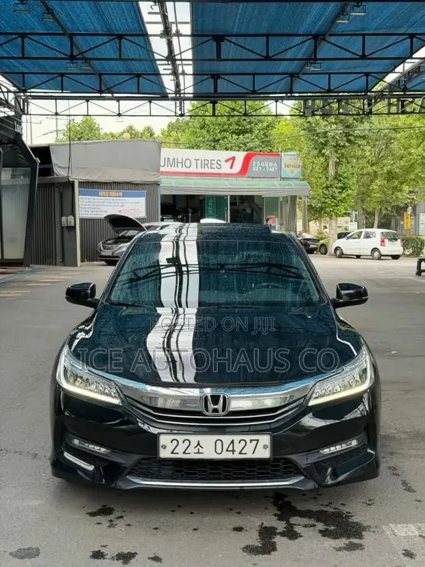 Honda Accord 2016 Black · Photo 1
