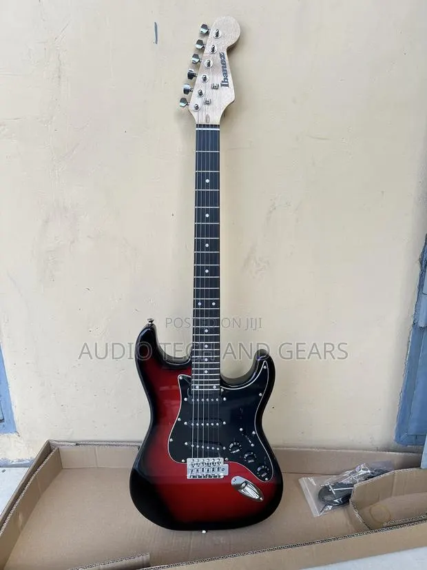 Ibanez Lead Guitar (Red) · Photo 1