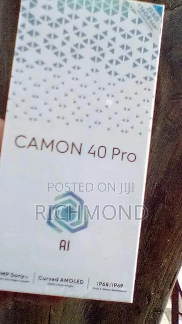 New Tecno Camon 40 Pro 5G 256 GB Bronze · Photo 1