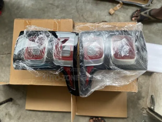Land Rover Range Rover Vogue 2018 2019 2020 2021 Led Taillights Pair · Photo 1