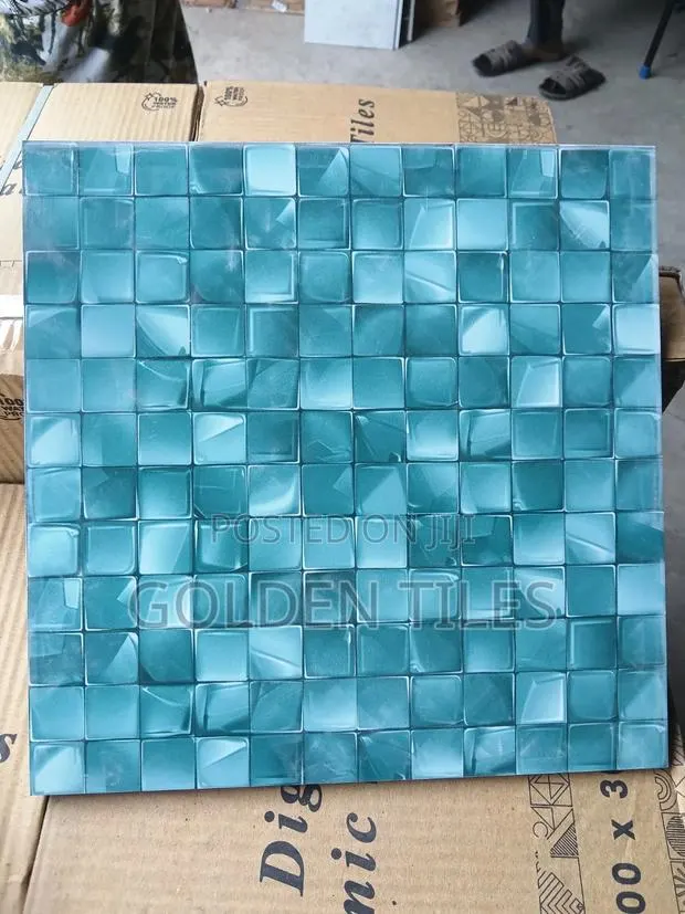 30x30 Swimming Pool Tiles · Photo 1