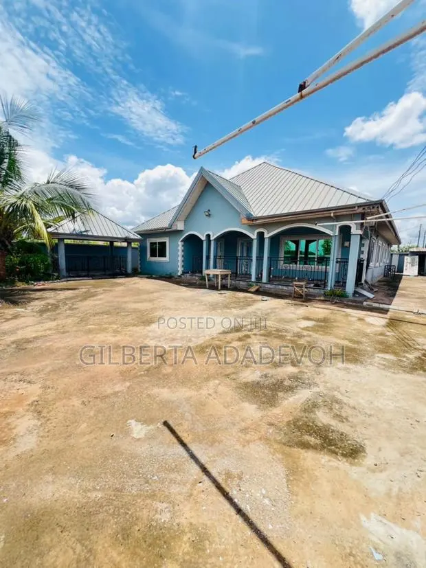 5bdrm House in Borga Homes, Malejor for rent · Photo 1