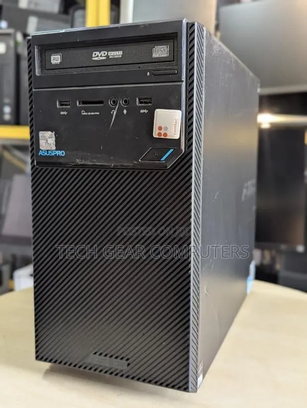 Desktop Computer Asus 16GB Intel Core i7 SSD 256GB · Photo 1