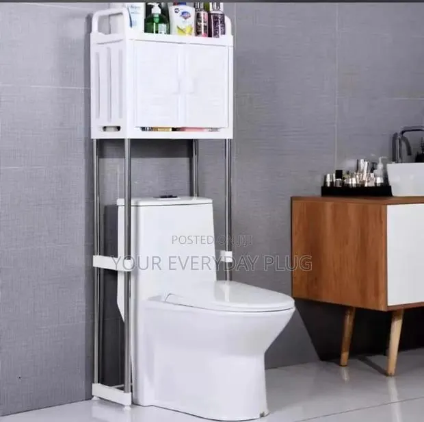 Spacious Modern Toilet Rack · Photo 1