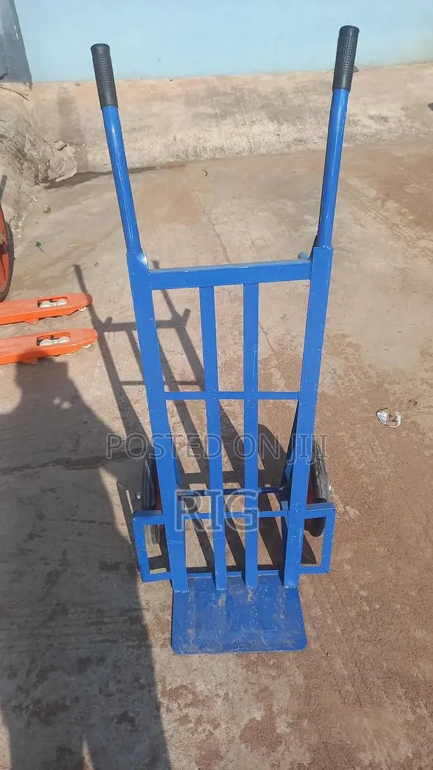 Hand Trolley Pusher · Photo 1