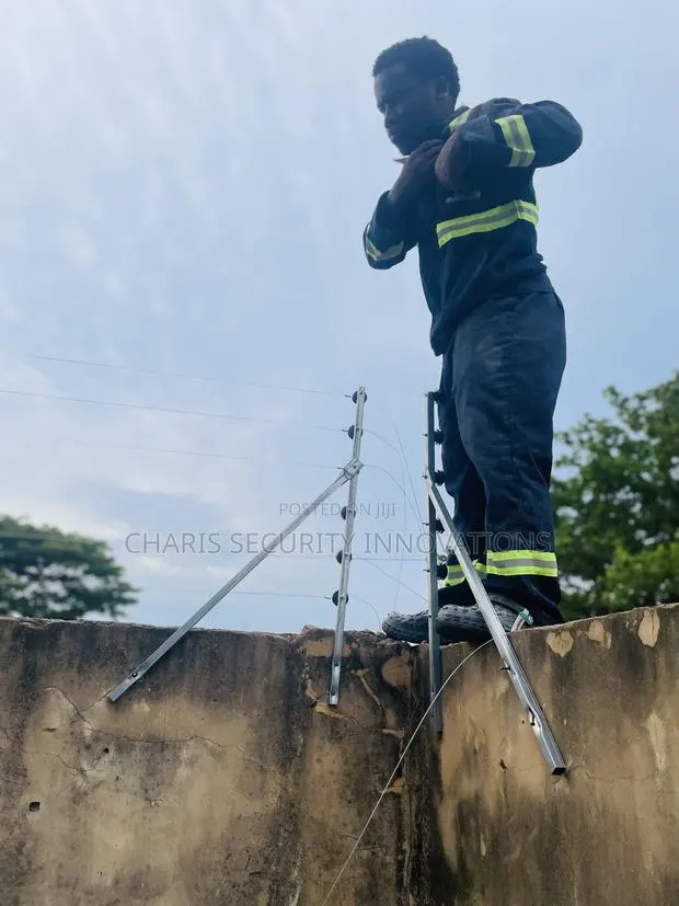 5. Quality Electric Fence Installation Service · Photo 1