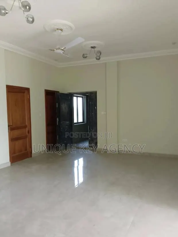 2bdrm Apartment in Unique Key Agency, Kotobabi for rent · Photo 1