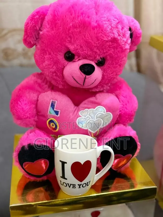Hot Pink Teddy 🧸 💗 💕 · Photo 1