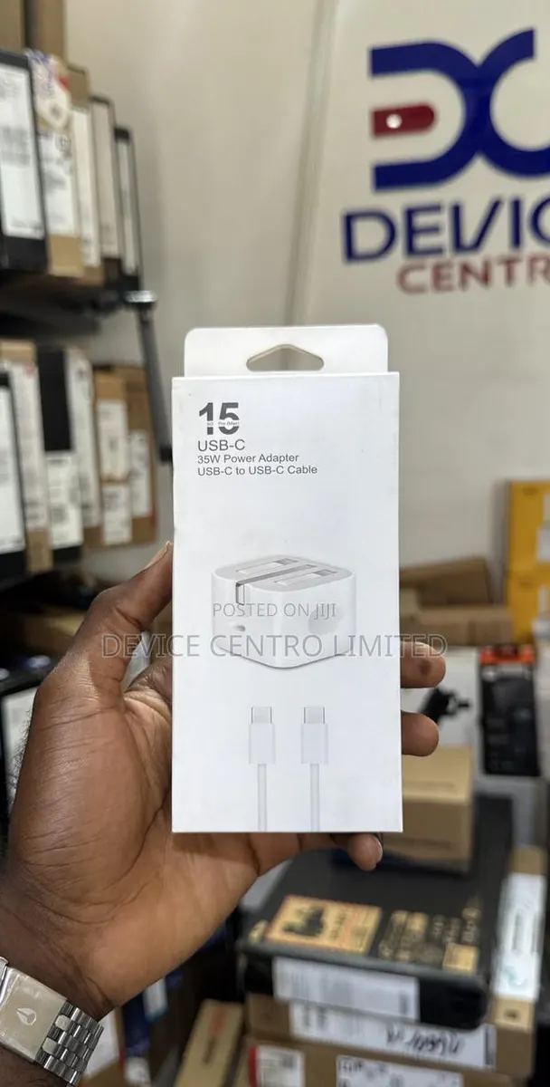 Apple 35w Usb C-C Charger Adapter · Photo 1