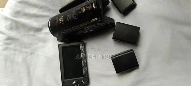 Canon Legria Hf 200 · Photo 1