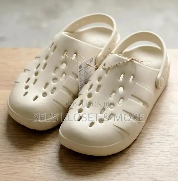 Adidas Adilette Clogs 2.0 · Photo 1