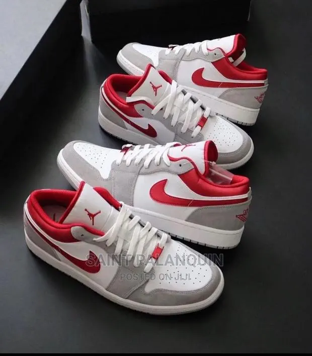 Nike Air Jordan · Photo 1