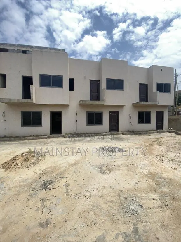 2bdrm Townhouse/Terrace in Mainstay Estates, Tseaddo for sale · Photo 1