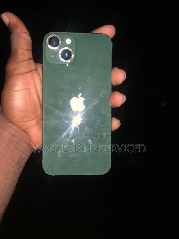 Apple iPhone 13 128 GB Green · Photo 1