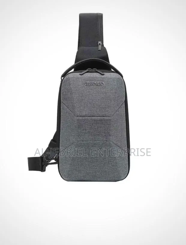 Crossbody Bag · Photo 1