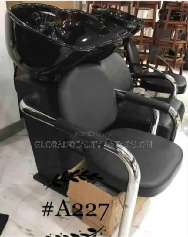 Shampoo Basin · Photo 1