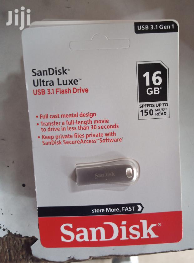 16gb Pen Drive · Photo 2