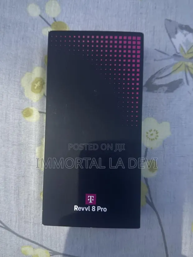 New T-Mobile Revvl 32 GB Graphite · Photo 1