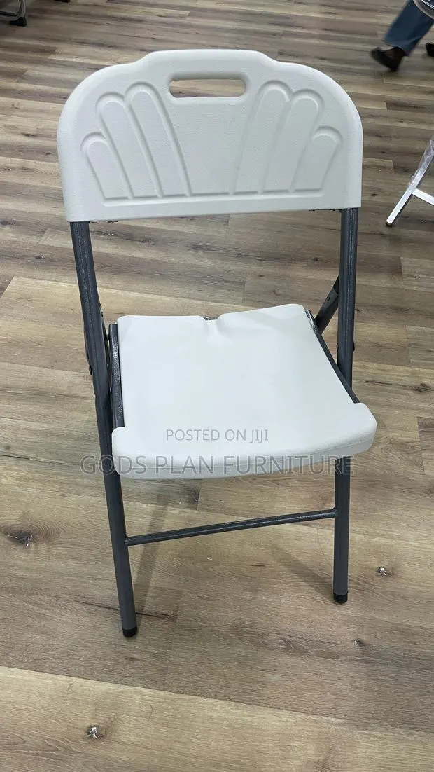 Foldable Chair (Y - 01) · Photo 1