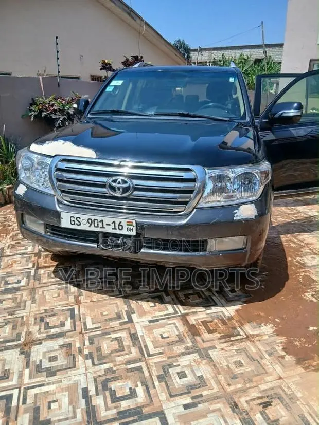 Toyota Land Cruiser 4.0 V6 GX-R 2011 Black · Photo 1