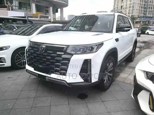 Changan CS95 2023 White · Photo 1