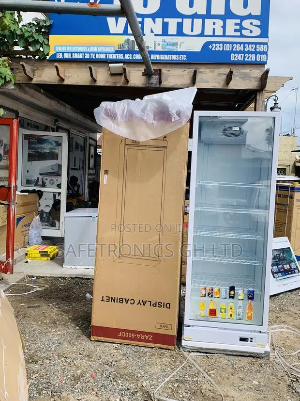 Newly Bulky Zara 591 Litres Display Refrigerator 600df · Photo 1